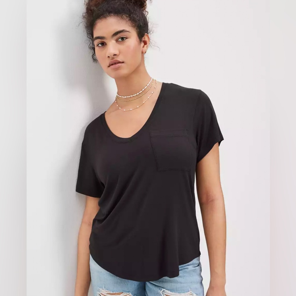 AE Soft & Sexy V-Neck Pocket Tee